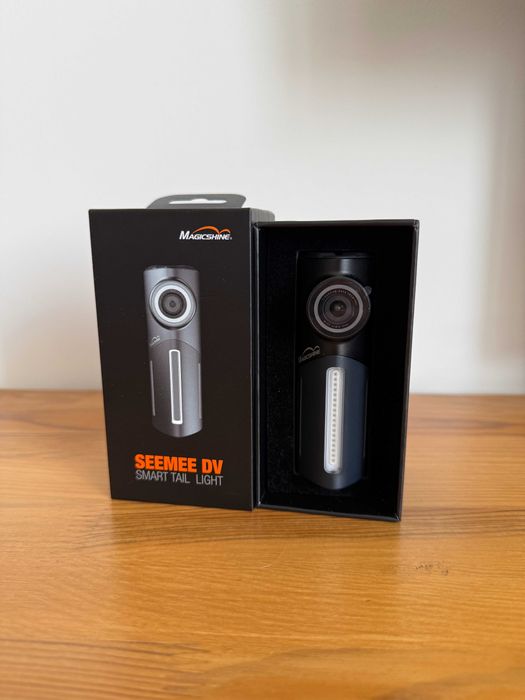 Задній ліхтар Magicshine SEEMEE DV 3400 mAh, HD камера заднього виду