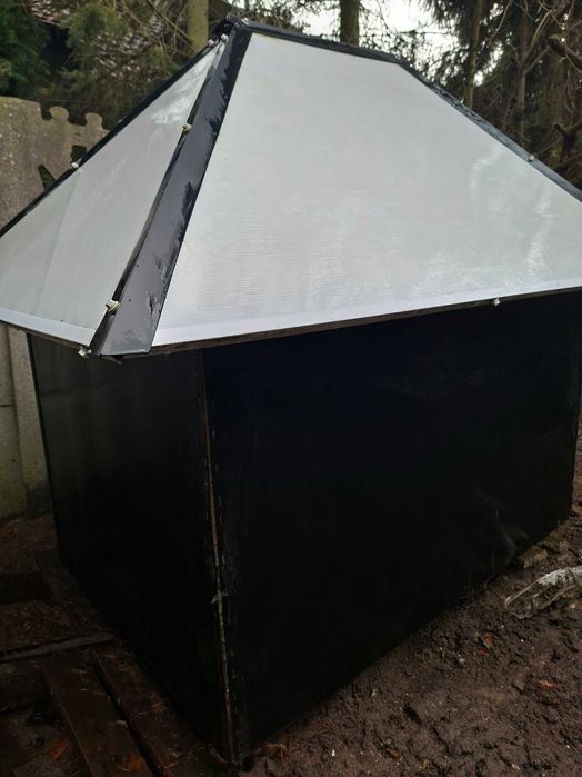 Buda dla  duzego psa