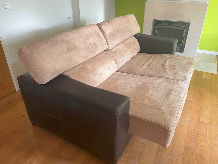 Sofá Stoffus 3 lugares com chaises longues