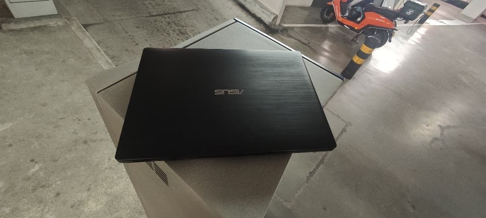 Portátil ASUS i5 | Windows 11 Pro | Bom Estado