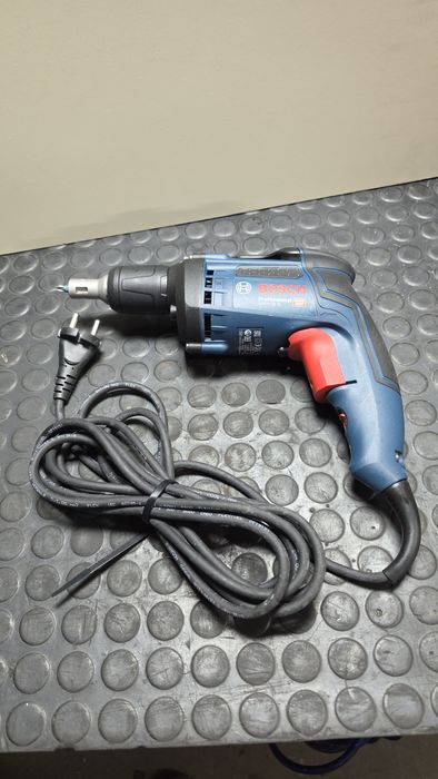 Aparafusadora  de pladur Bosch pro