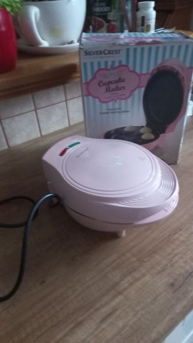 Urzadzenoe do wypieku mafinek, babeczek SilverCrest