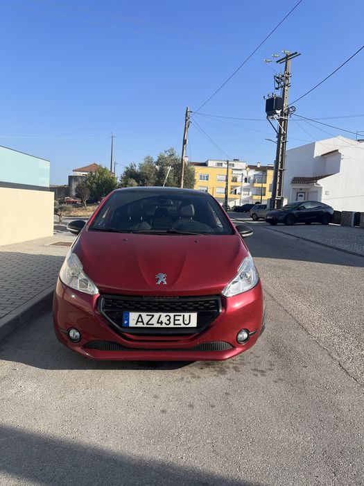 Peugeot 208 gti