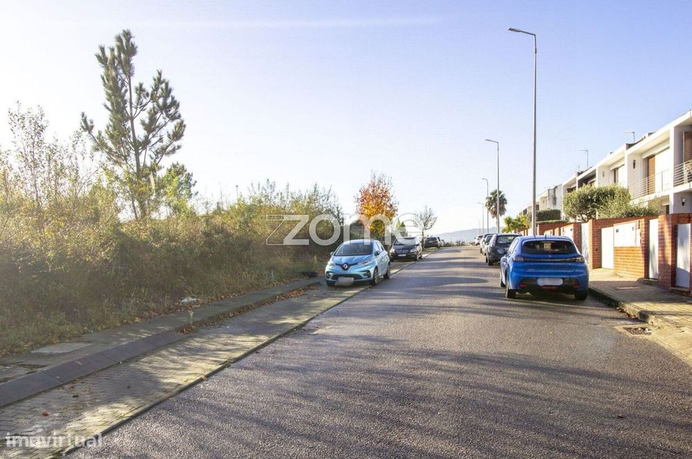 Lote de terreno para construção em Ribeirão, Vila Nova de Famalicão...