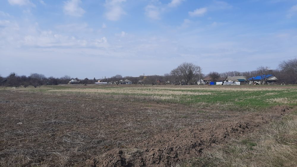 Продам ділянку 15с.під забудову,с.Мачухи