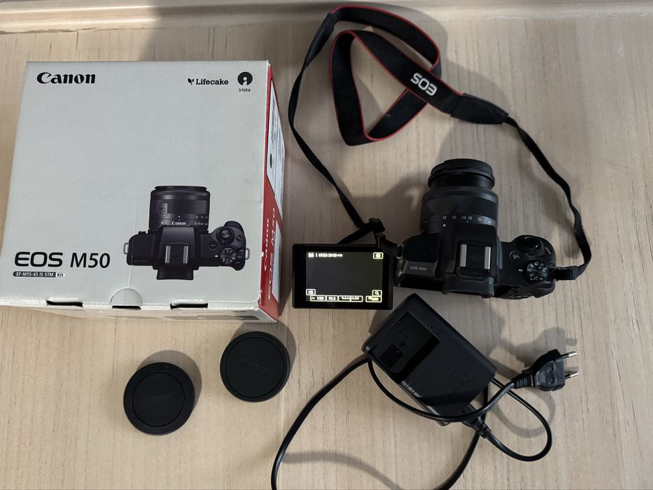 Canon EOS M50 Mark II Kit з об'єктивом EF-M15-45mm
