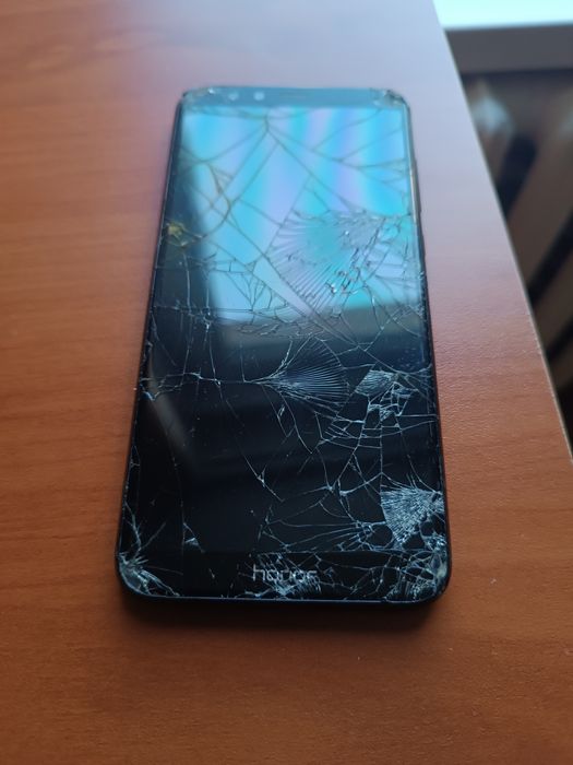 смартфон Honor 9 Lite