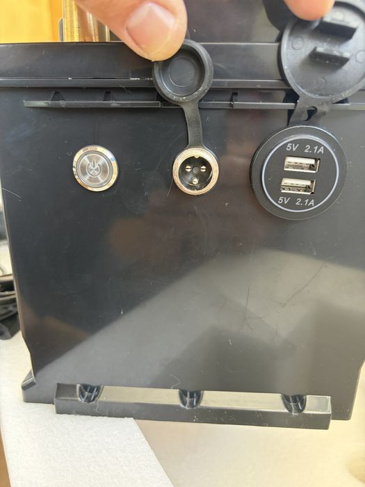 Bateria Litio  12V   100 Amperes - NOVA