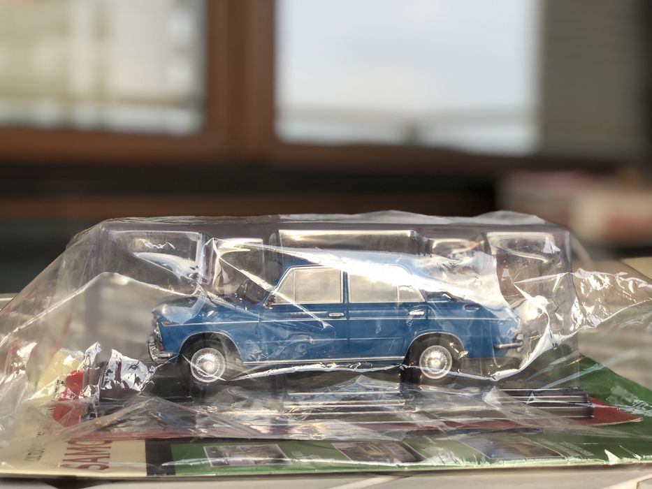 ŁADA 1500 Nr 4 Hachette 1:24 Samochody PRL