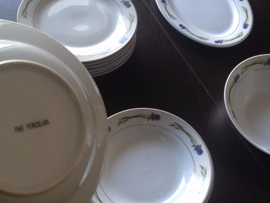 Fine Porcelain Tableware Set (Never Used)437357191449159682
