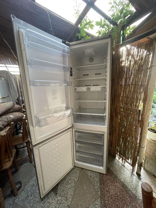 Холодильник BEKO