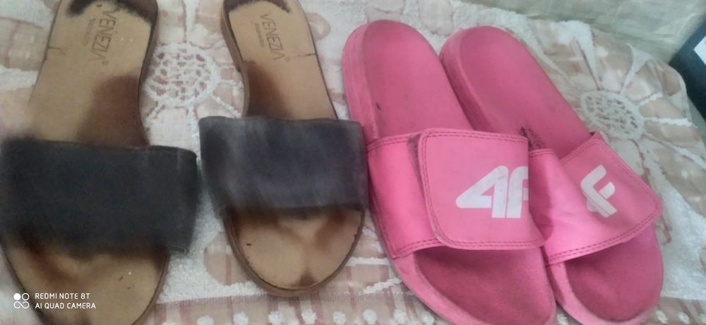 Dwie pary klapek do prac gospodarczych 39 i 36 8 zł wyprzedaż