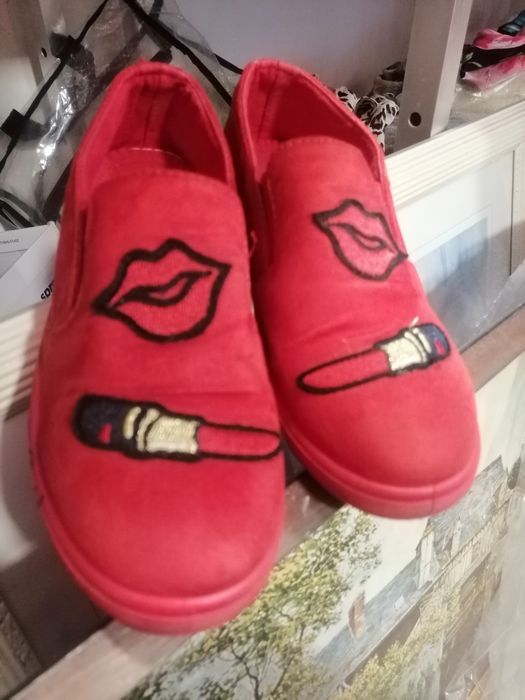Buty dla dziewczynki nr. 31 wkl. 19cm