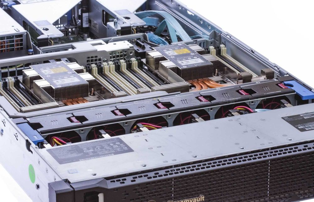 Топовий сервер  HPE ProLiant DL560 Gen10 4 процесора Xeon Gold 6154 - 72ядра /144потоки DDR4 48 слотів під AI / рендеринг