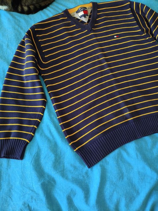 Granatowy sweter w żółte paski Tommy Hilfiger L