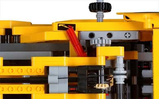 Lego Technic 8053 - Mobile Crane
