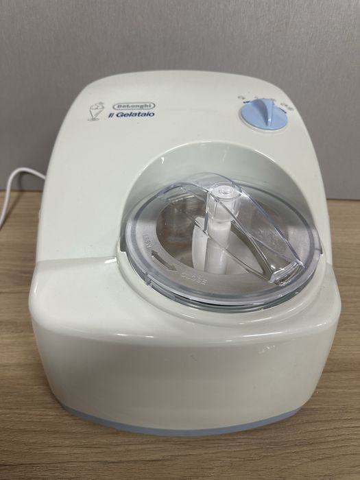 Морозивниця DeLonghi Il Gelataio ICK5000