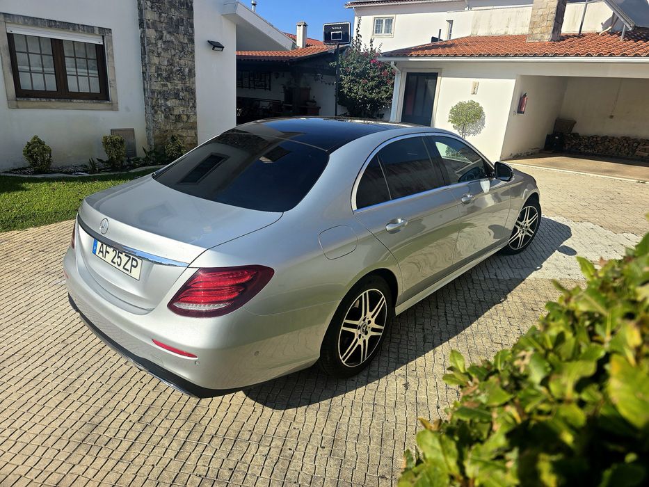 Mercedes E220 AMG Teto abrir 9G Tronic
