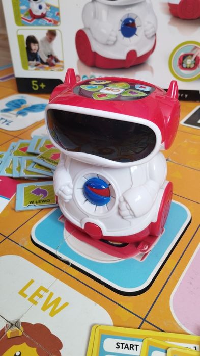 Robot doc clementoni mówiący robot edukacyjny