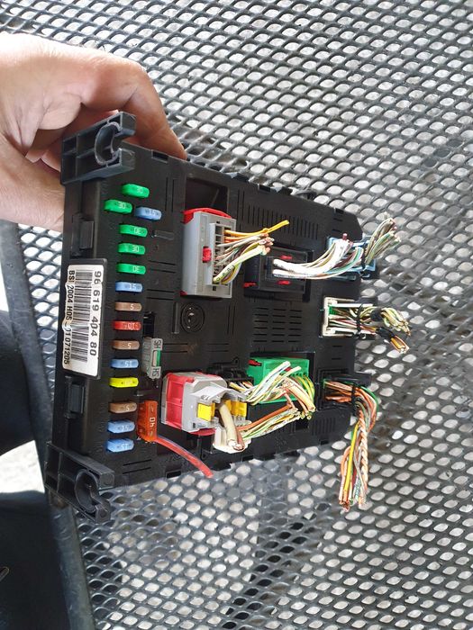 Moduł bsi skrzynka sterownil Citroen c4 1.6 hdi sprawny
