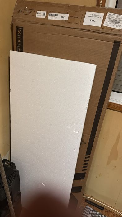 Vendo mesa secretária em bom estado