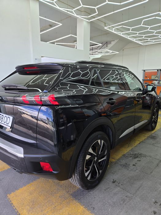 Peugeot 2008 1.2 Gasolina ALLURE