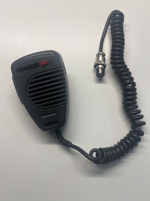 Microfone radio cb da marca (Sadelta)com eco e repetidora )