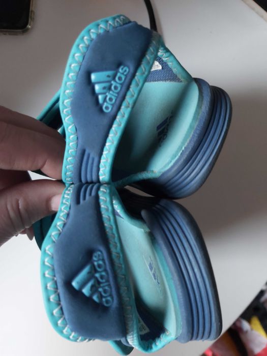 Adidas super sandałki 27