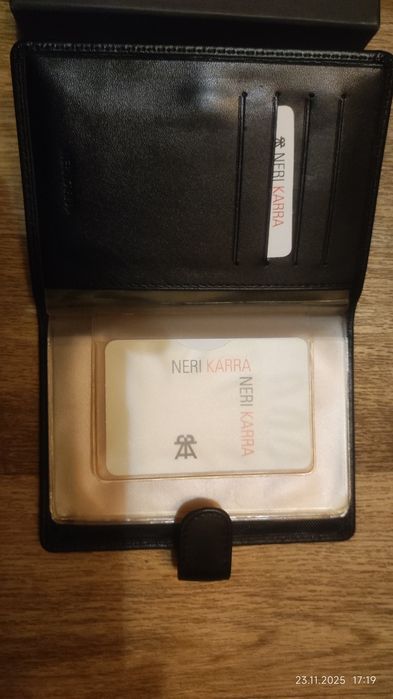Neri Karra партмоне, обложка для документов, визитница