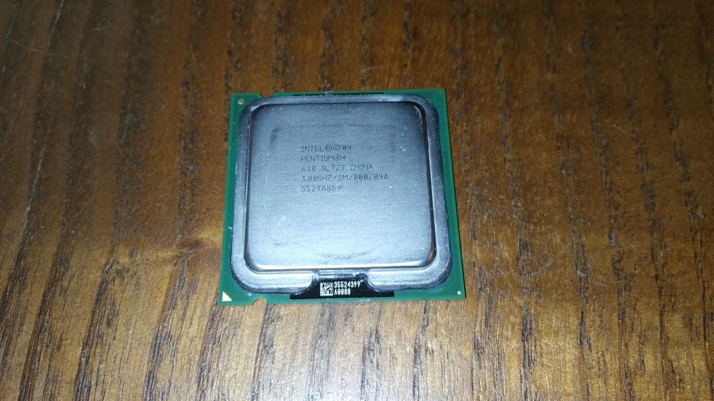 CPU Intel Pentium 4 a 3.0 GHz, FSB 800MHz, 64-bit, Hyper-Threading64585122977793121