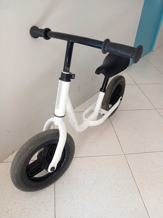 Bicleta equilibrio c/ capacete