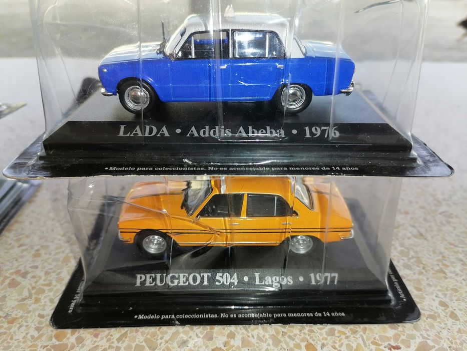 Carros clássicos em  miniaturas