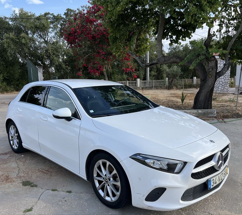 mercedes benz Aclass 180d 2019