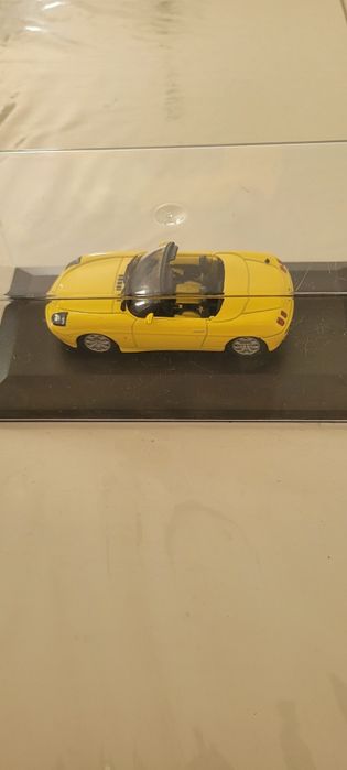 Carro miniatura Fiat