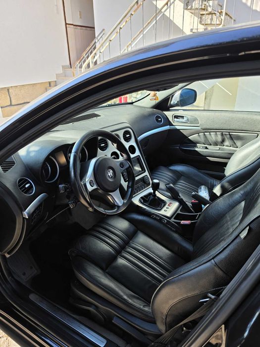 Alfa Romeo 159 SW 1.9 JTDM 150CV mais motor extra.