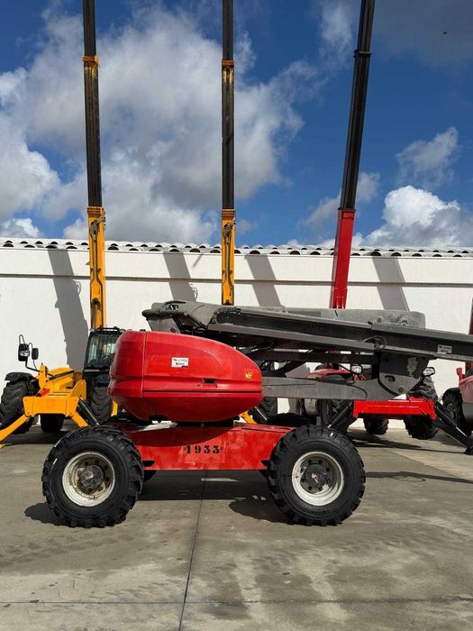 Plataforma articulada Manitou 180 ATJ