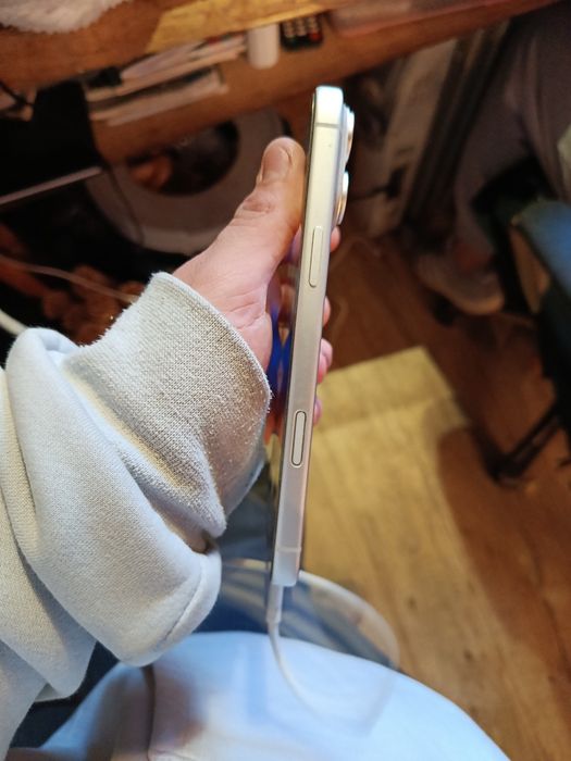 Wymienię iPhone 17 pro max