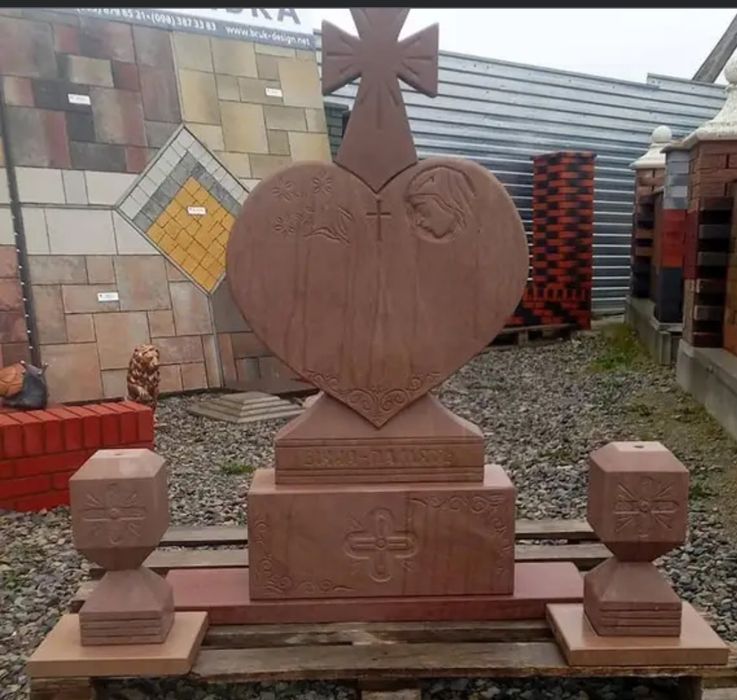 Виготовляємо і встановляюмо памятники