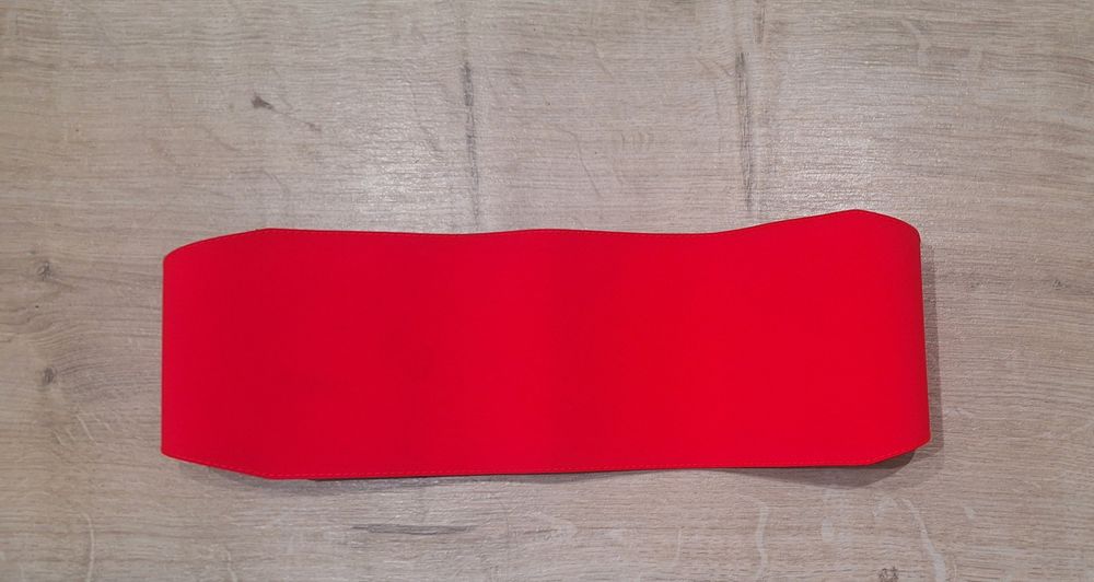 Pasek neonowy różowy 75-79 cm