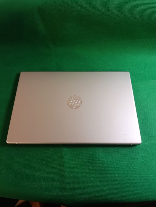 Portátil HP Laptop 15-fd0019np (15.6" -  i3 N305 - RAM 8 GB - 256 GB SSD - Intel UHD) (2,5 anos garantia)