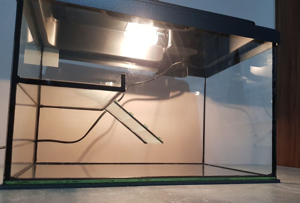 Terrarium dla żółwia wodnego 40 z pokrywą E27