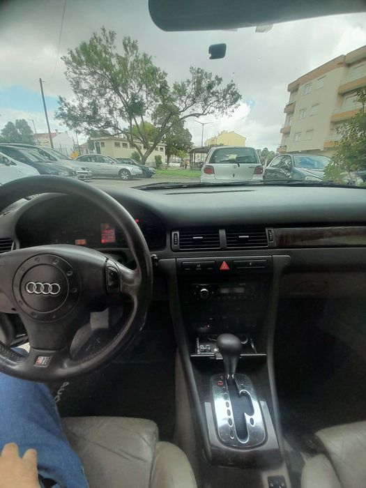 Audi A6  TDI ano 00
