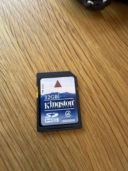 Kamera cyfrowa PANASONIC HDC-HS80