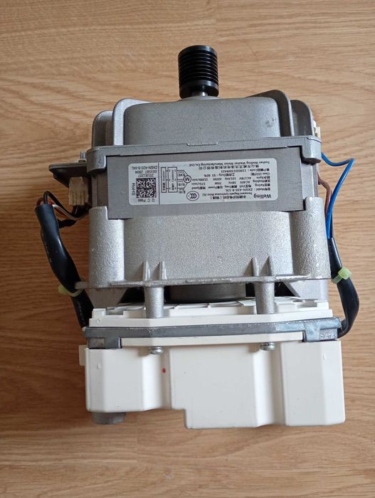 Amica DAW7123 DCiBT - silnik