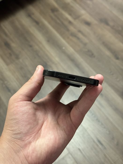 Apple iPhone 15 256gb sprawny opis