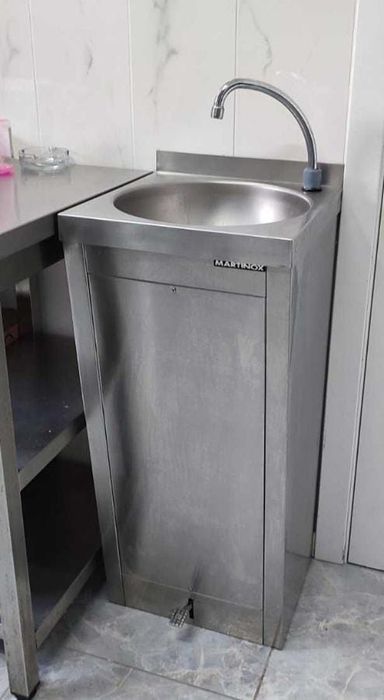 Pio em inox totalmente novo