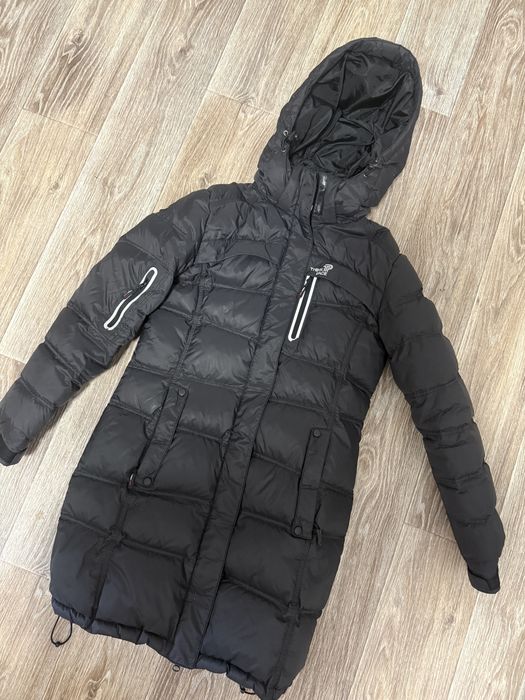 Зимова куртка жіноча