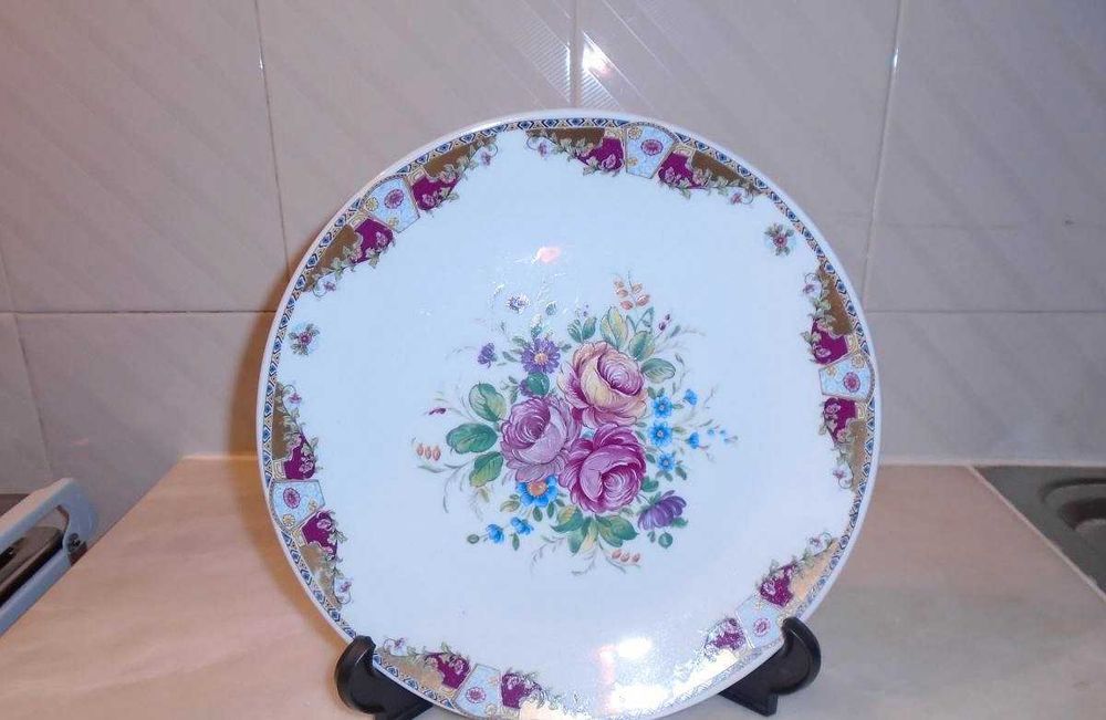 Vários artigos novos antigos