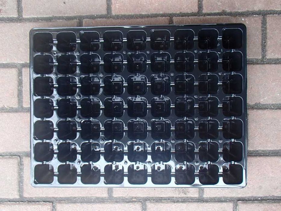 Професійна касета для розсади на 63 комірки. Гурт 26.95