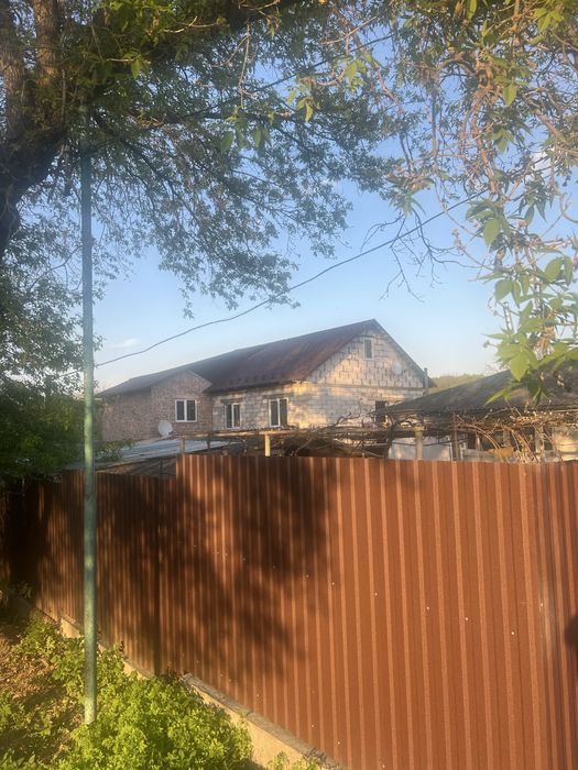 Будинок у чудовому місці